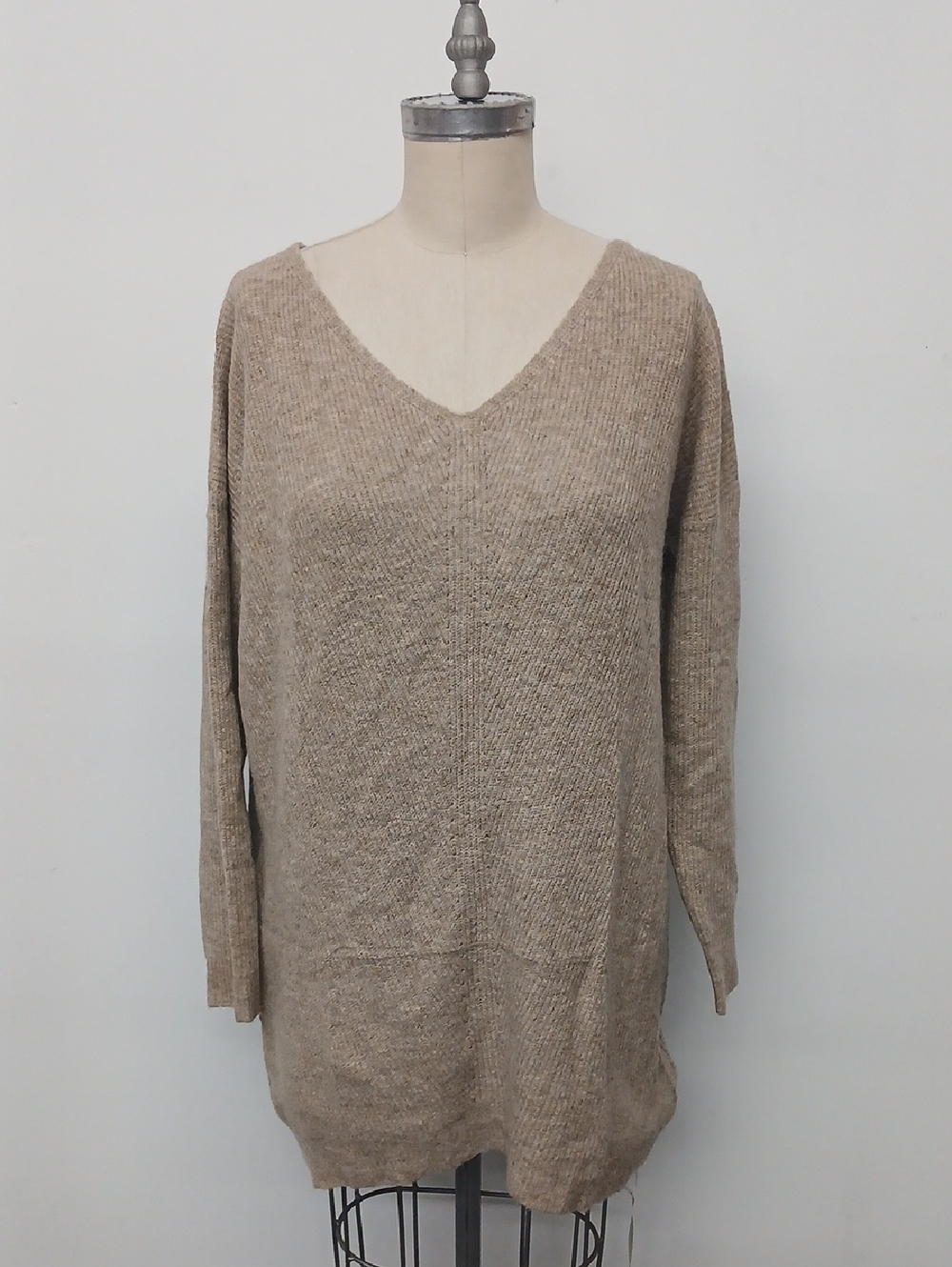 NWT Saodimallsu Cozy V-Neck Oversized Knit Sweater - Khaki